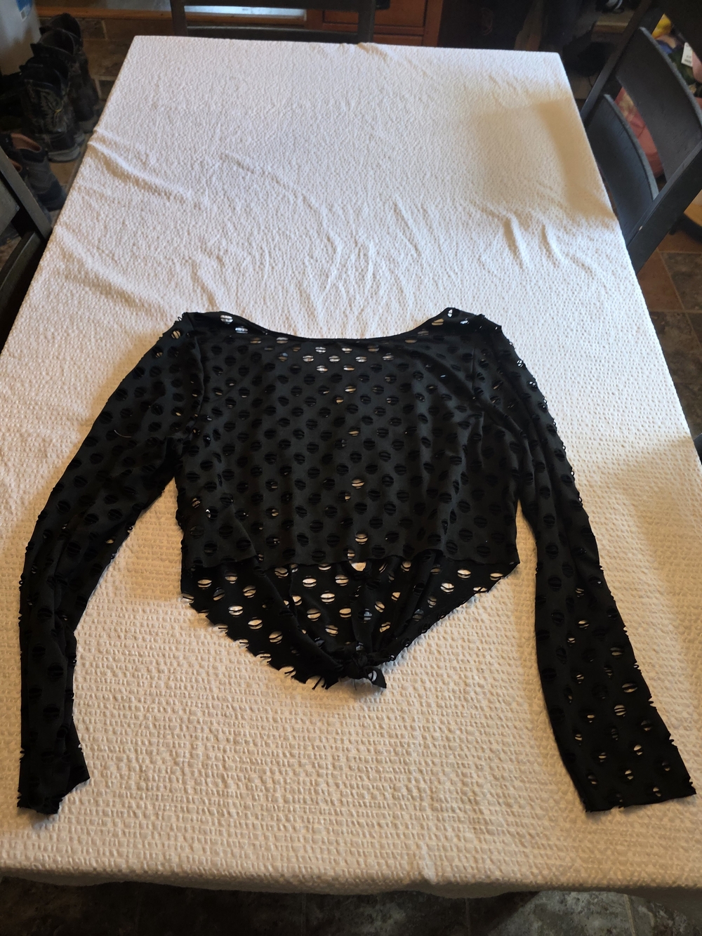 SHEIN Black Distressed Long-Sleeve Crop Top 2xl